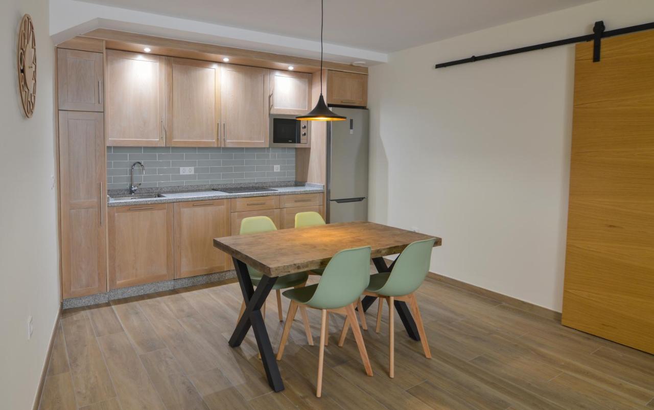 Apartamentos Turisticos Hornillo Caces Εξωτερικό φωτογραφία